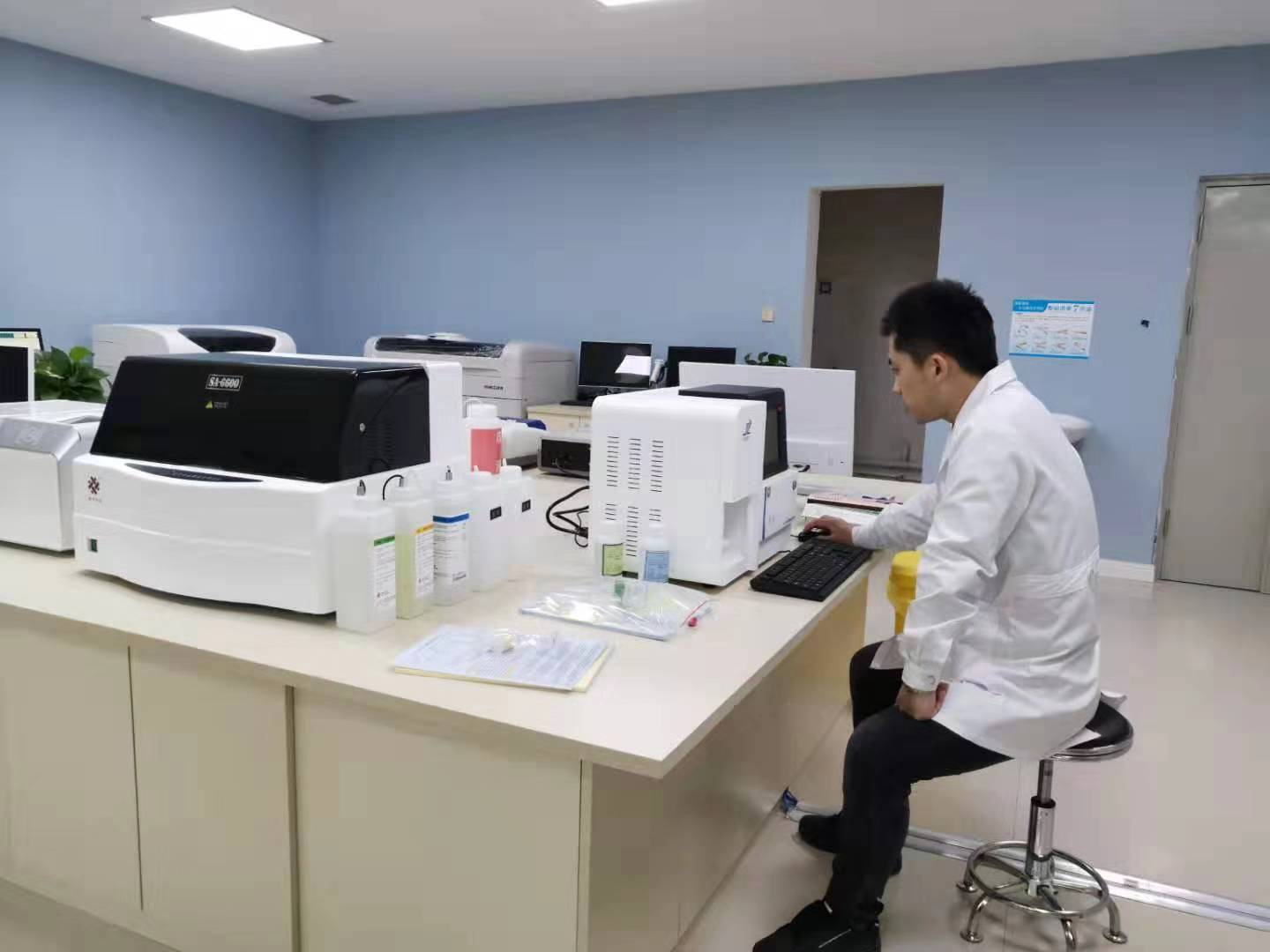 性色AV蜜臀麻豆分析仪